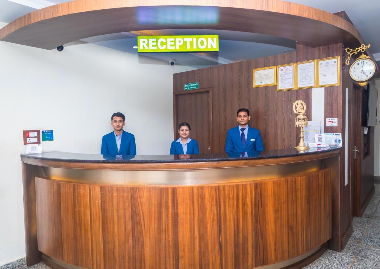 Gautam Buddha Airport Hotel Bhairāhawā Bagian luar foto